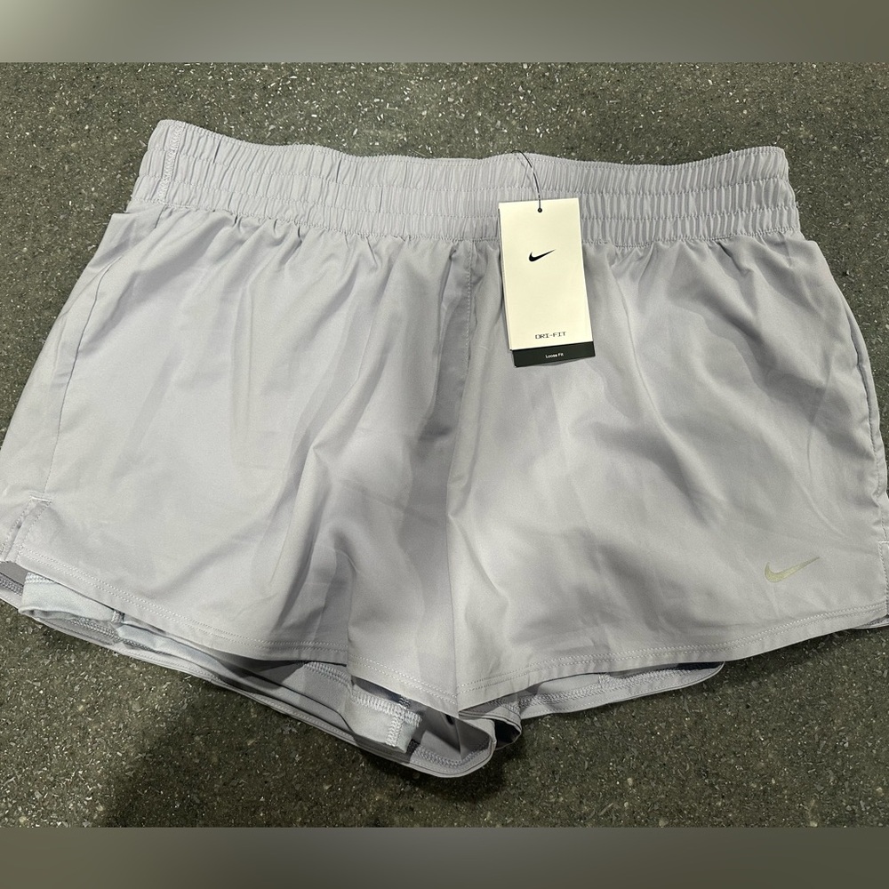 Nike 2-and-1 women’s short